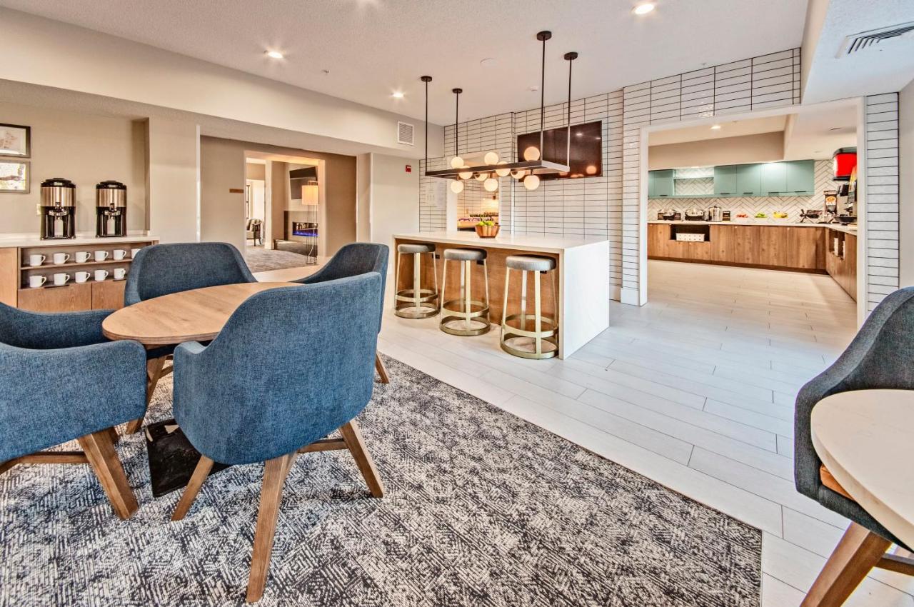 Staybridge Suites - Cedar Rapids North By Ihg Exteriör bild